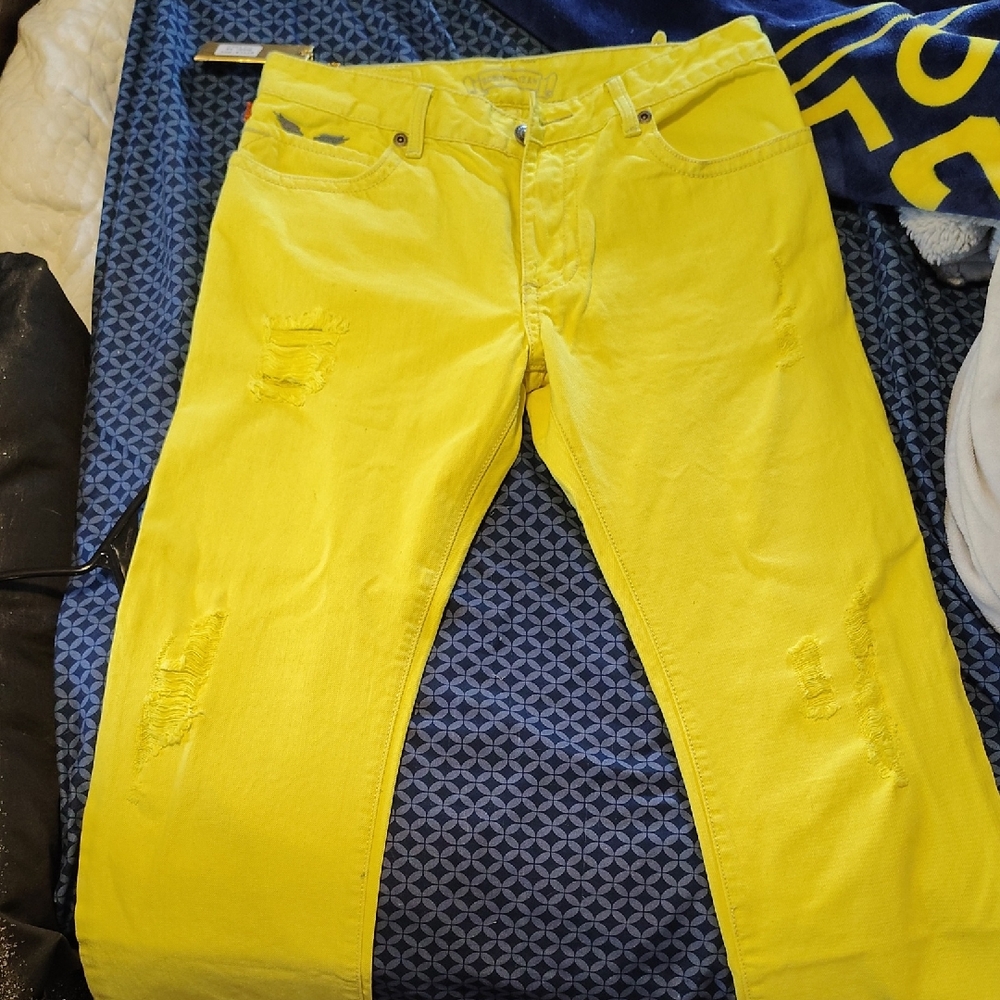Robin's Jean Yellow Skinny Jeans Vibrant Style